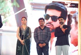 Sye-Raa-Movie-Press-Meet-in-Bangalore-13