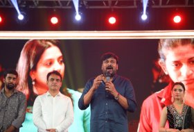 Sye-Raa-Movie-Press-Meet-in-Bangalore-14