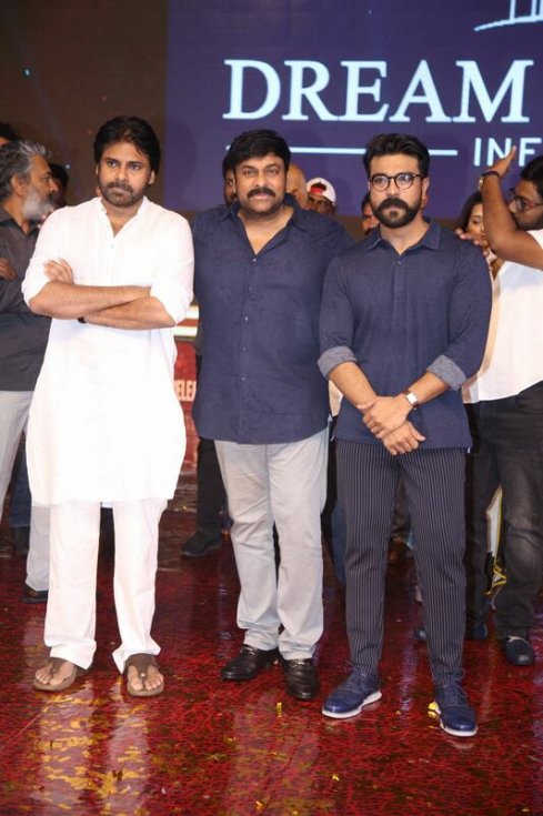 Sye-Raa-Narasimha-Reddy-Movie-Pre-Release-Event-Photos-15