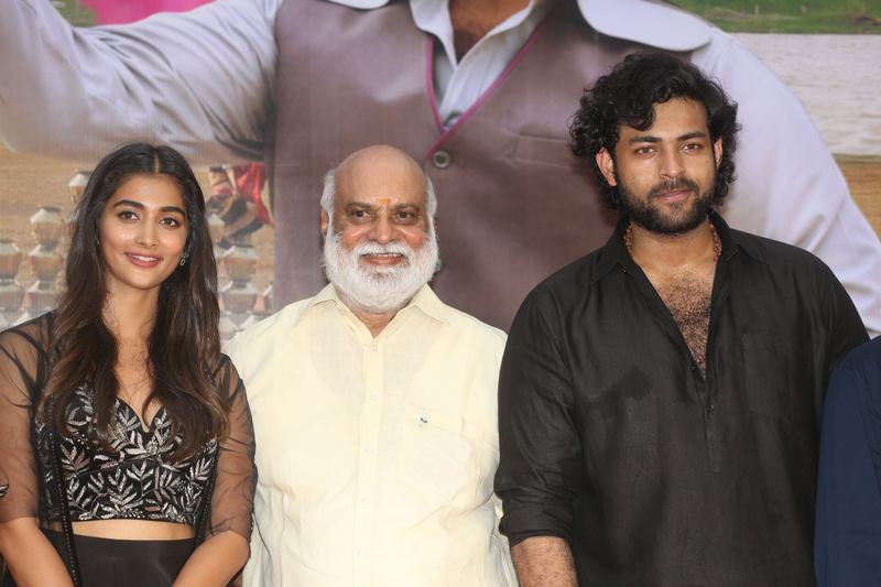 Valmiki-Movie-Press-Meet-10