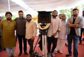 Vijay-Devarakonda-New-Movie-Launch-Photos-08