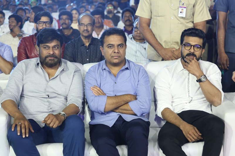 Vinaya Vidheya Rama Pre Release Event