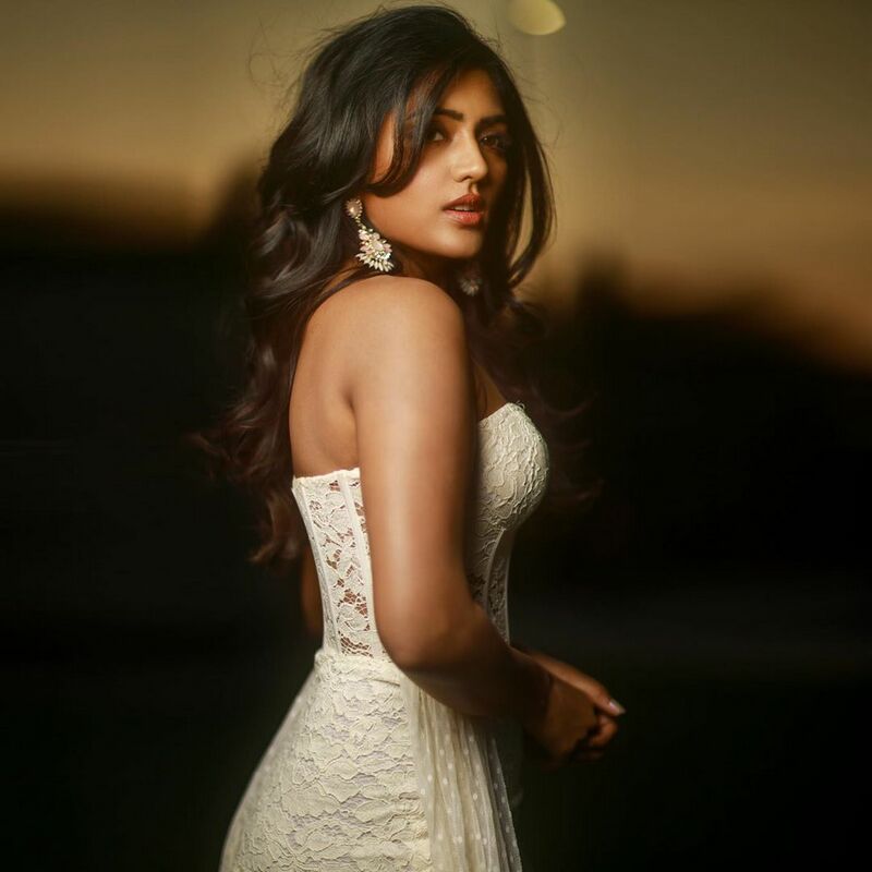 Eesha-Rebba-Stills-02