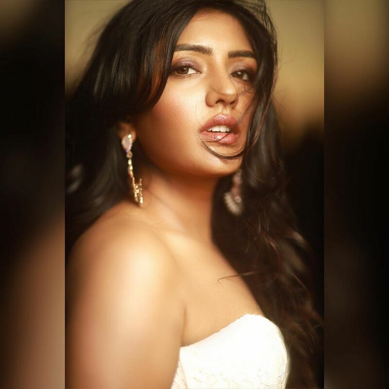 Eesha Rebba Stills