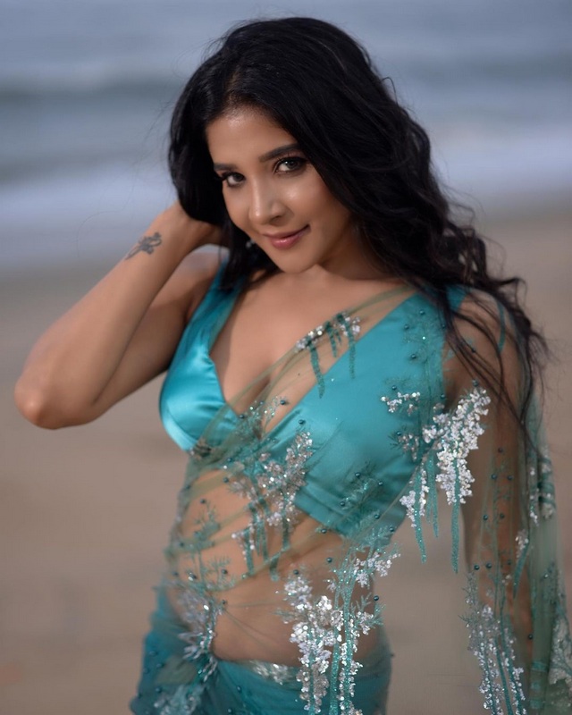 Sakshi-Agarwal-Latest-Stills-02