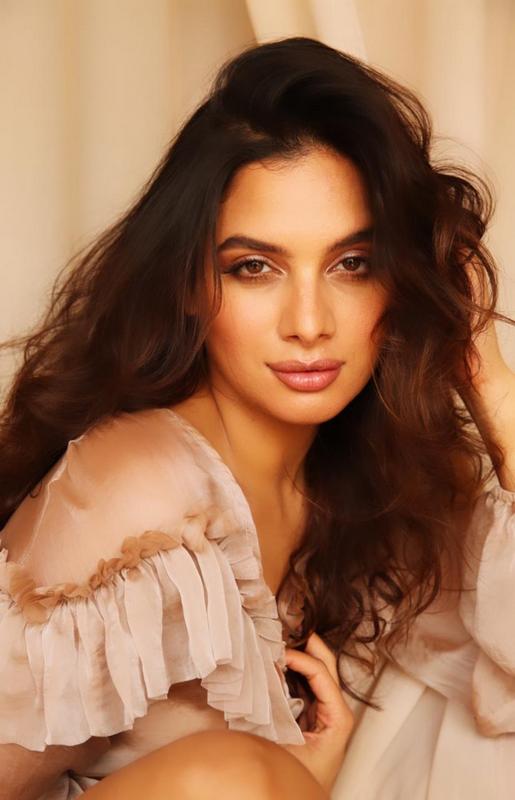 Tanya Hope Latest Stills