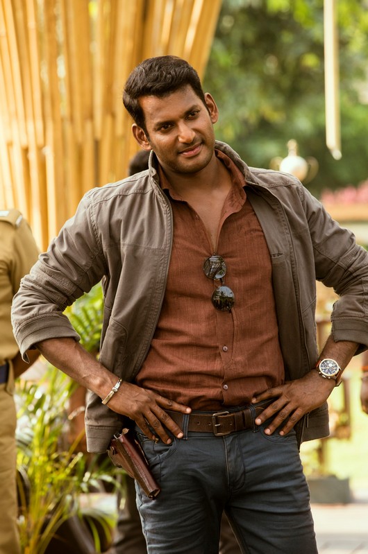 Ayogya-Movie-Stills-05