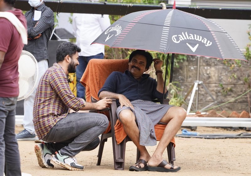 Bheemla-Nayak-Movie-On-Location-Stills-02