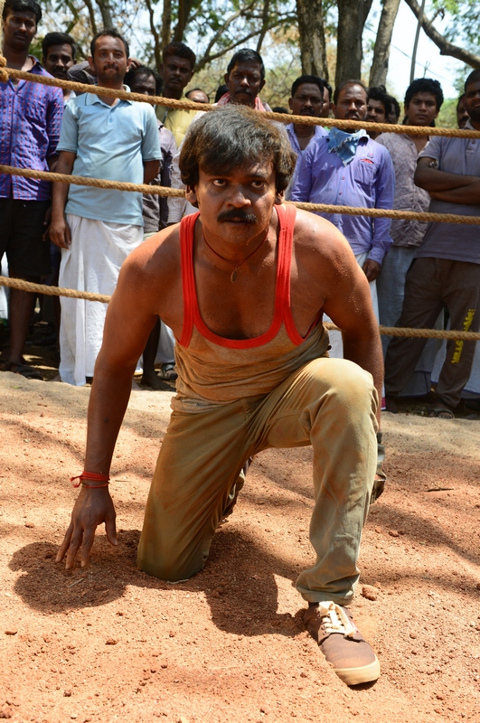 Shakalaka Shankar Driver Ramudu Movie Stills