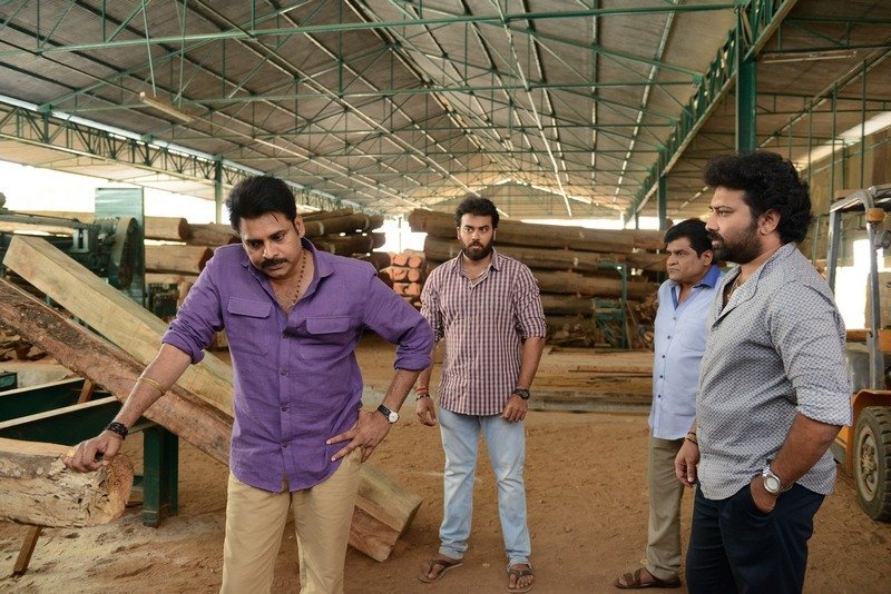 Katamarayudu-Latest-Photos-03