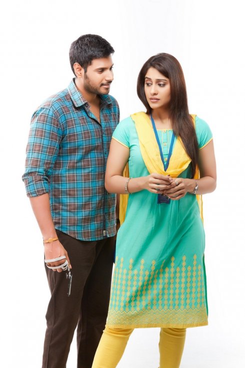 Nagaram-Movie-Photos-07