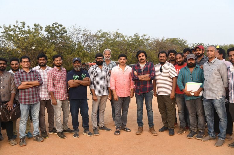 Pawan-Kalyan-Vakeel-Saab-Shooting-Pics-01