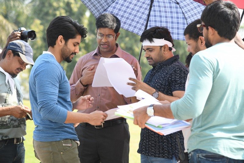 Sailaja-Reddy-Alludu-Movie-Working-Stills-02