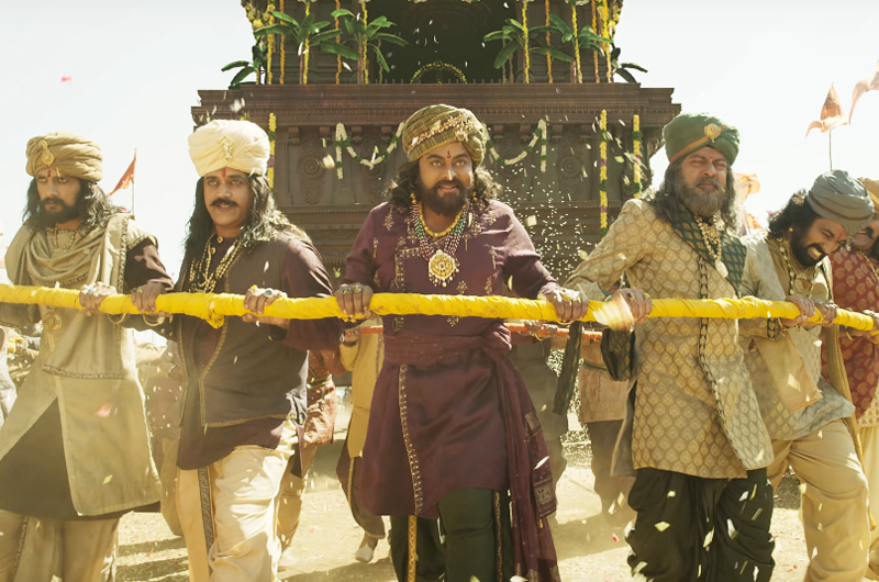 Chiranjeevi | Amitabh Bachchan | Photo 21of 21 | Sye-Raa-Movie-Latest-Stills-21