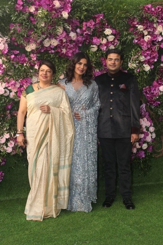 Akash Ambani and Shloka Mehta Wedding Reception Stills | Photo 1of 19 | Akash-Ambani-and-Shloka-Mehta-Wedding-Reception-19 | Shloka Mehta
