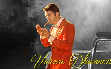 Varun-Dhawan-Wallpaper-2