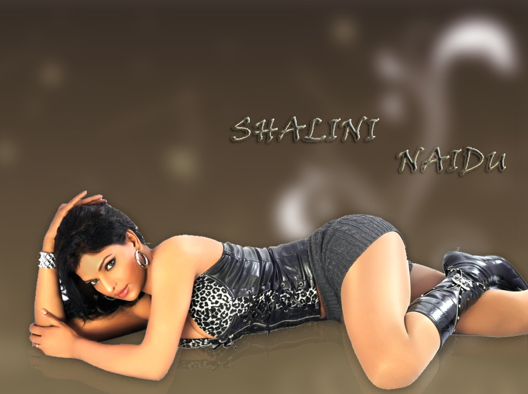 Actress Wallpapers | Wallpaper 1of 3 | Shalini-Naidu-Spicy-Wallpapers-01 | Shalini Naidu HD Wallpapers