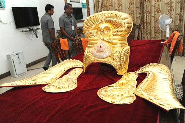 Warangal Goddess Bhadrakali Gold Crown
