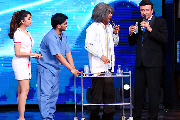 Indian Idol 9 Photos