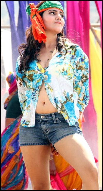 First-look-of-Samantha-from-Anjaan-1