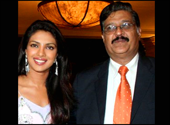 Priyanka-Chopra-Dad