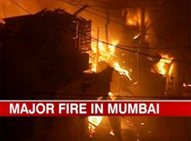 500 Shops gutted in Mumbai fire accident 