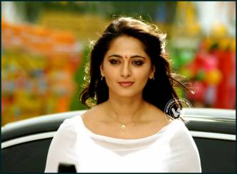 Anushka Gets a Year Older Today