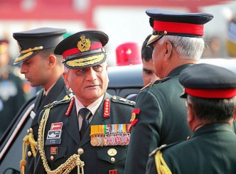 Army Chief Withdraws his petition on Court&rsquo;s suggestion