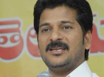 Revanth Reddy makes weird comparisons