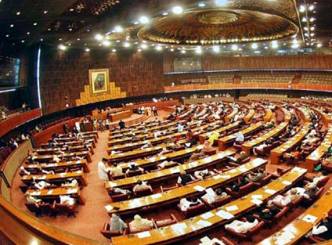 Pakistan&#039;s first: Full term for National Assembly