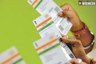 Supreme Court: Aadhaar Not Needed For Banking And Linking Mobiles