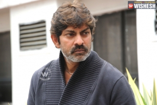 Actor Jagapathi Babu Gets Cheated By Hyd&rsquo;s Lodha Builder
