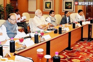 &quot;No Smartphones Allowed Inside Cabinet Meetings&quot;: PM Modi to his Ministers