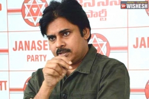 Pawan Kalyan Stands By Fatima College Students
