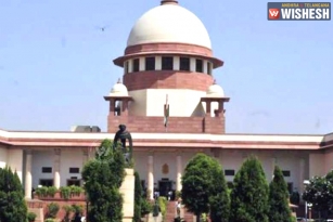 SC Orders to Play National Anthem in All Theaters, Exits Needs to be Closed