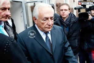 Strauss-Kahn gets angry on Court