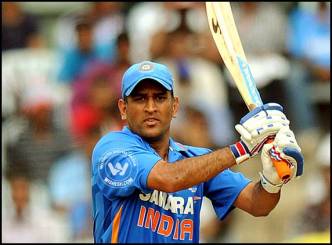 Dhoni gets ready for first T20 in his hometown
