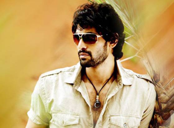 RaNa… only is waiting for 'Bahubali'???