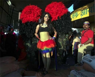 Centre&rsquo;s U turn on gay sex angers SC 