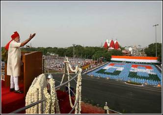 Modi&#039;s maiden speech, a hit!
