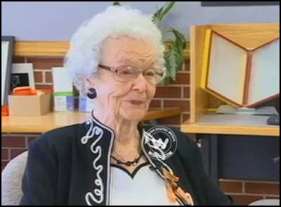 Great grandma completes school after 80 years