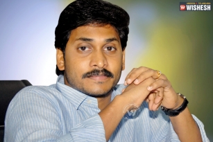 Jagan plans new sketch to target governments