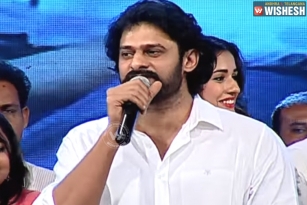 Pawan fans irritate Prabhas in Loafer audio launch!