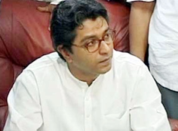 Thackeray Children file complaint to remove fake social network accounts