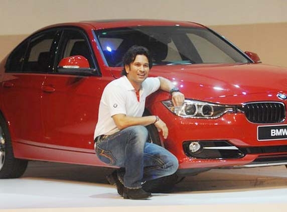 Master Blaster to hand over BMW to Saina Nehwal