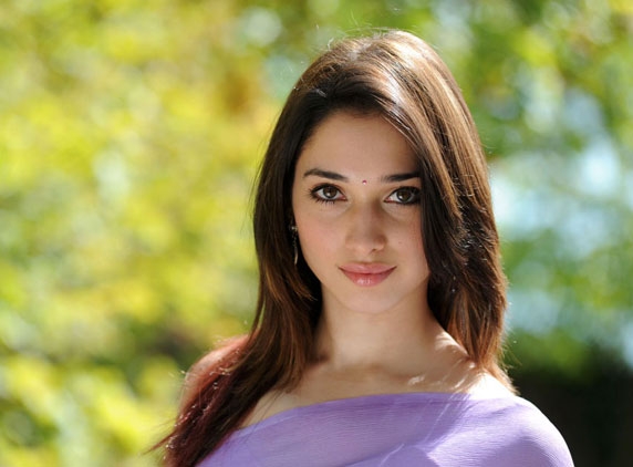 Tamanna&#039;s monthly appearance in T - Town!