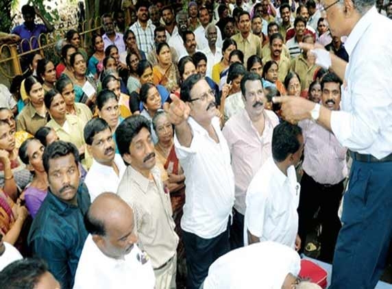Railway divisional engineers take out protests