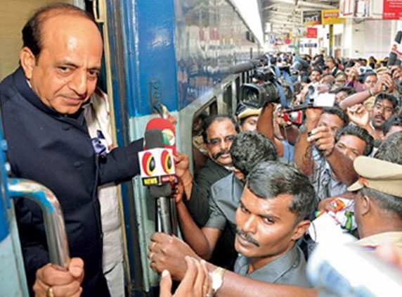 Railway Budget 2012 evokes mixed response