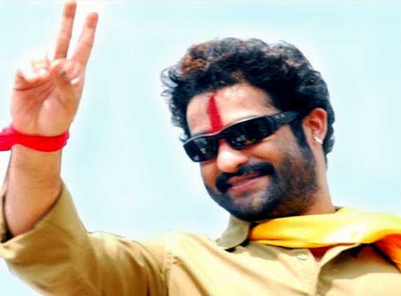 Jr.NTR wantonly kept at a distance?