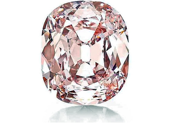 Nizam&#039;s pink diamond Princie auctioned for record Rs 200 Cr